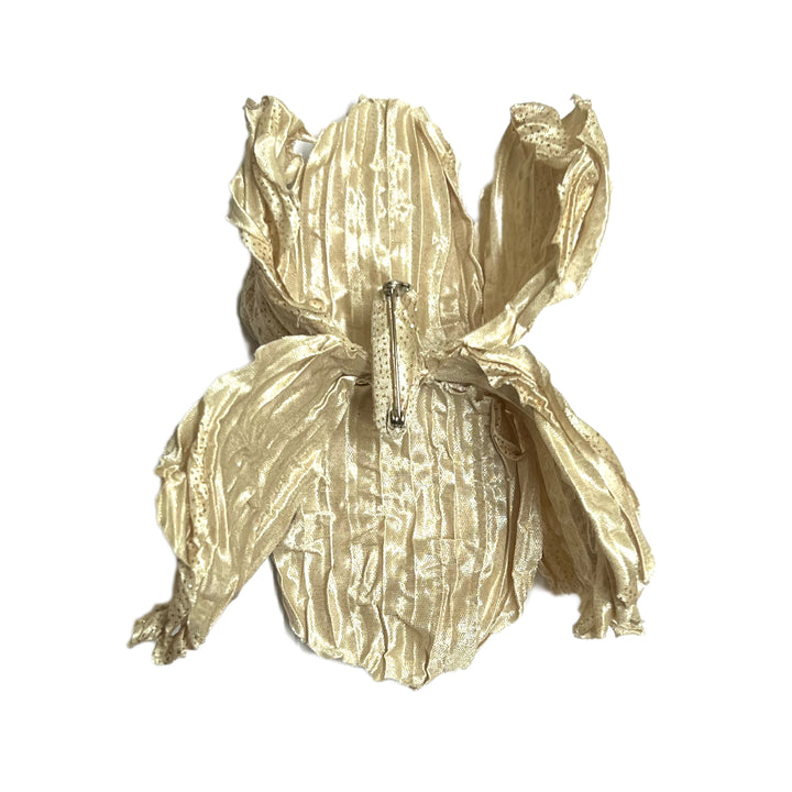Brooch - Remedy for the Soul - Iris