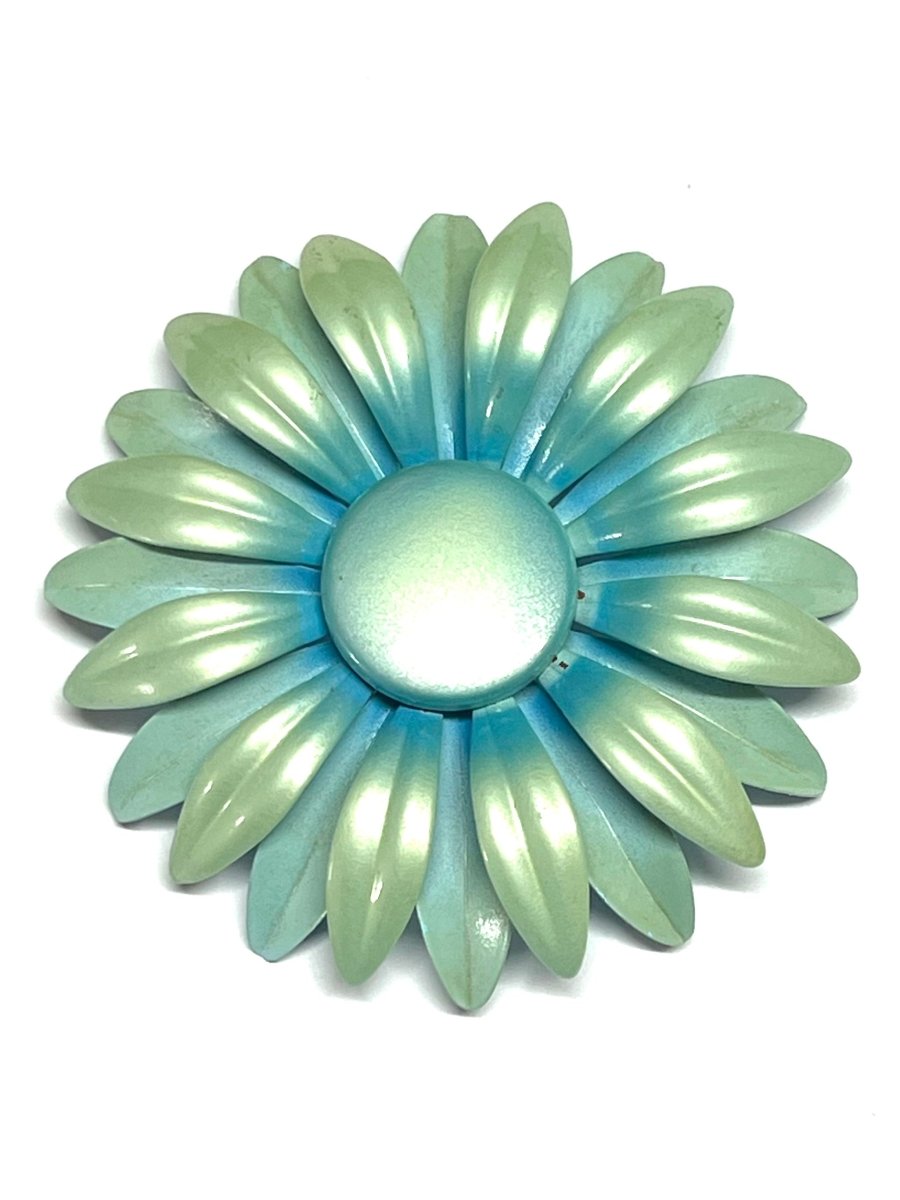 Vintage Brooch - Collectors Edition - Angela Clark Boutique